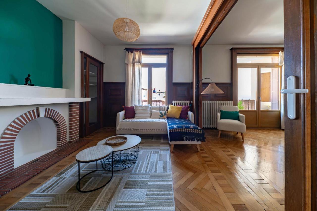 Le Belfort - Grand Appartement Avec Terrasse Et Parking Prive Vichy Bagian luar foto