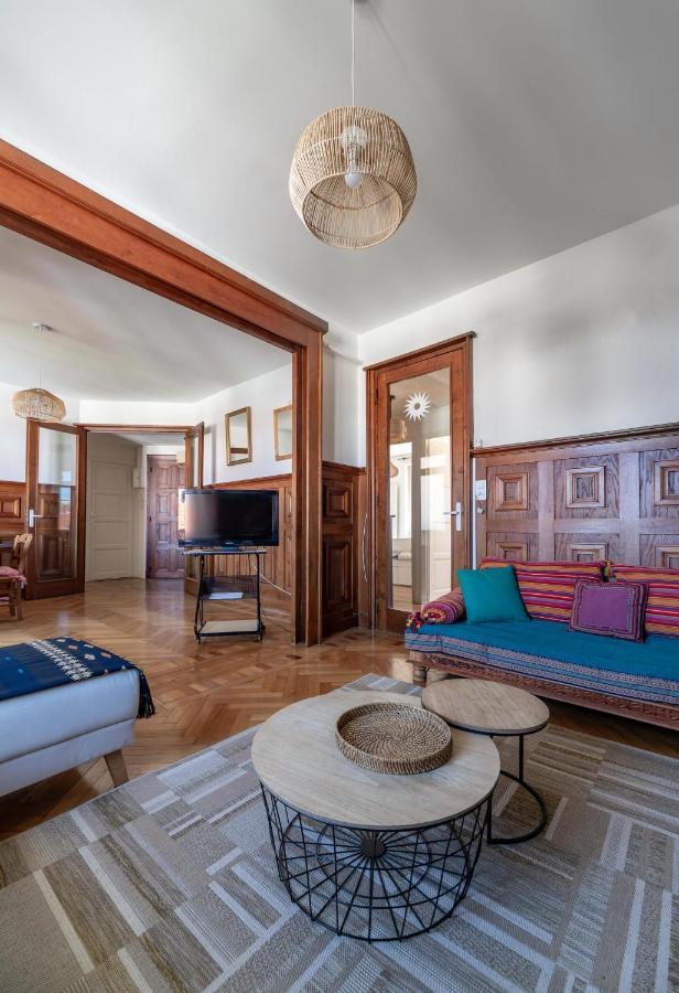 Le Belfort - Grand Appartement Avec Terrasse Et Parking Prive Vichy Bagian luar foto